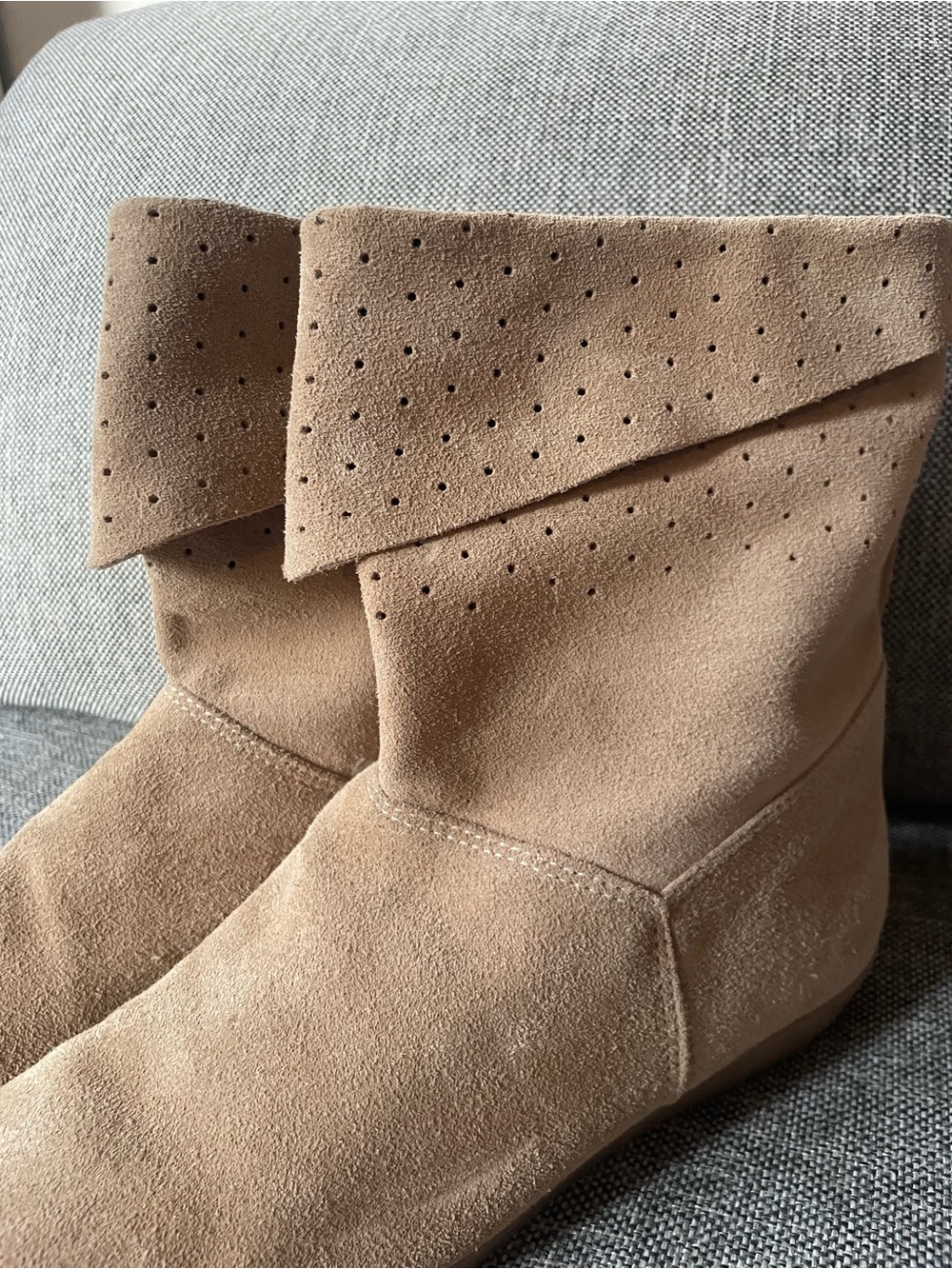 Women's Suede Fold-Over Ankle Boots - Tan